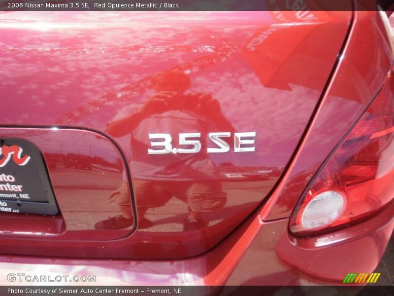 Red Opulence Metallic / Black 2006 Nissan Maxima 3.5 SE