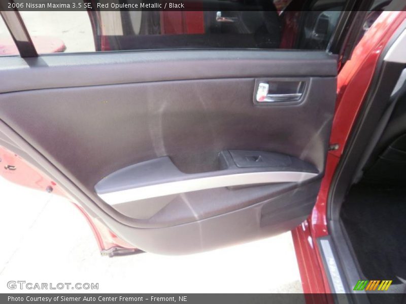 Red Opulence Metallic / Black 2006 Nissan Maxima 3.5 SE