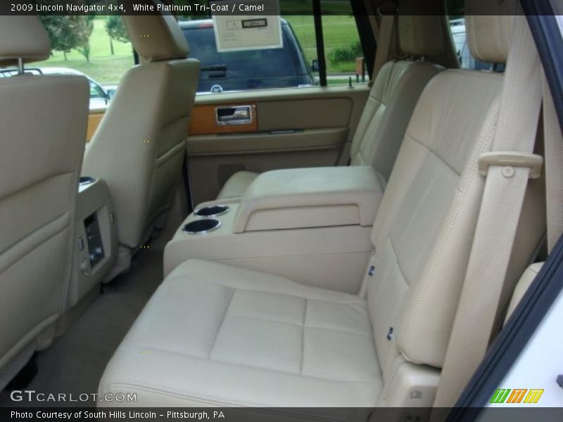 White Platinum Tri-Coat / Camel 2009 Lincoln Navigator 4x4