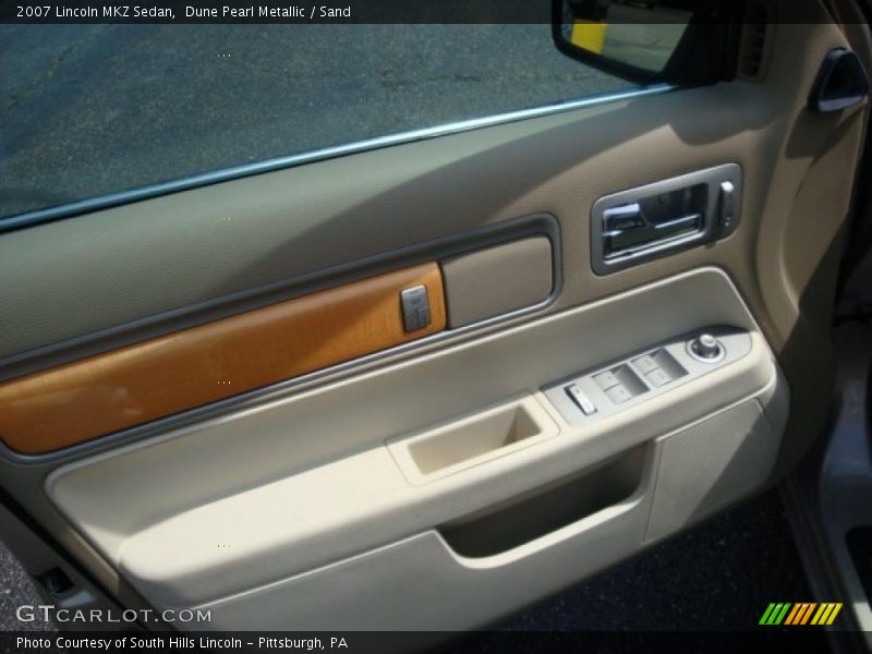 Dune Pearl Metallic / Sand 2007 Lincoln MKZ Sedan