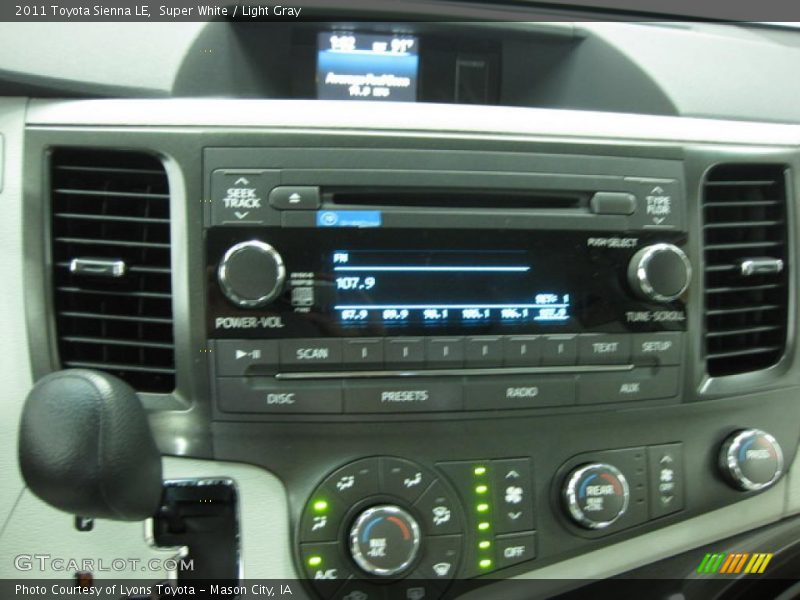 Super White / Light Gray 2011 Toyota Sienna LE