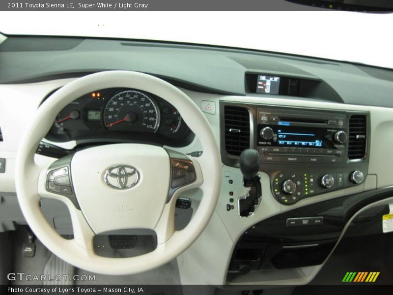 Super White / Light Gray 2011 Toyota Sienna LE