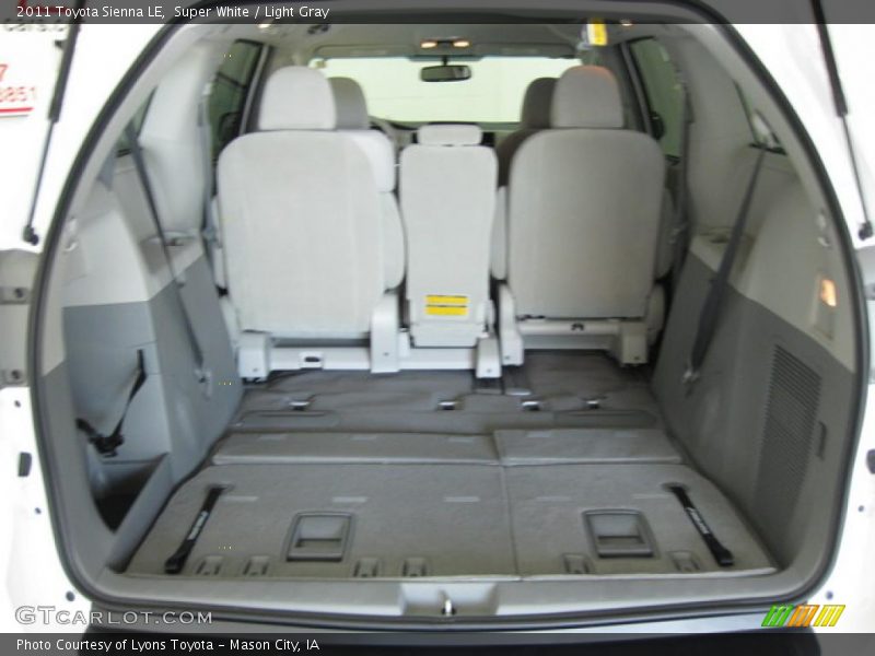Super White / Light Gray 2011 Toyota Sienna LE