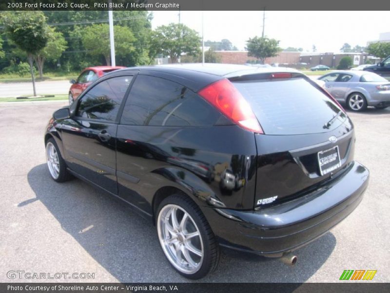 Pitch Black / Medium Graphite 2003 Ford Focus ZX3 Coupe