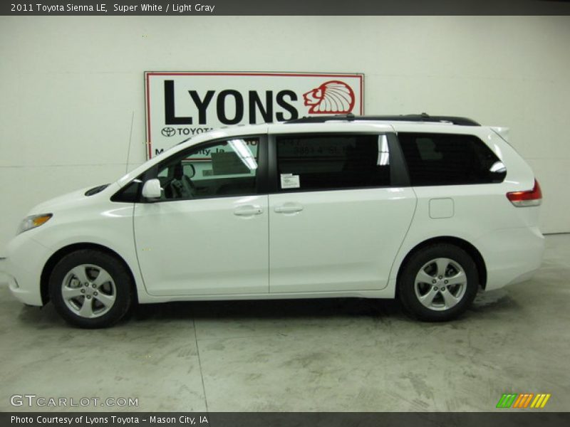 Super White / Light Gray 2011 Toyota Sienna LE
