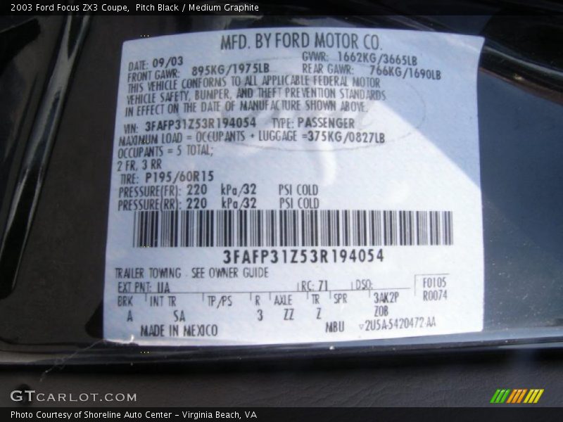 Pitch Black / Medium Graphite 2003 Ford Focus ZX3 Coupe