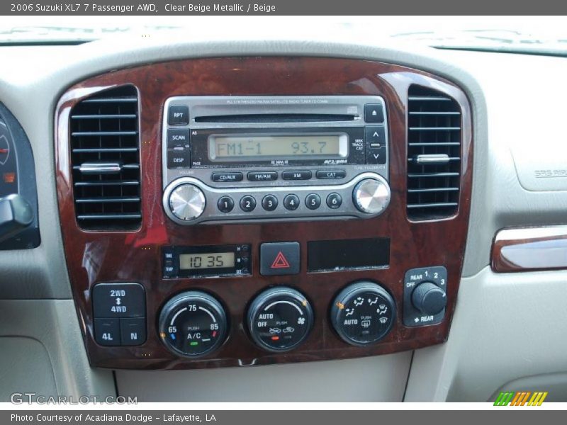 Clear Beige Metallic / Beige 2006 Suzuki XL7 7 Passenger AWD