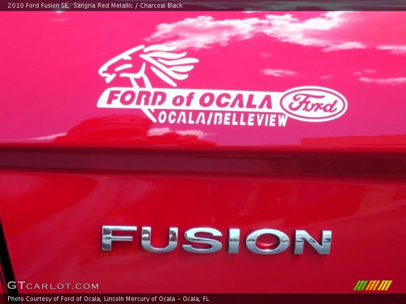 Sangria Red Metallic / Charcoal Black 2010 Ford Fusion SE