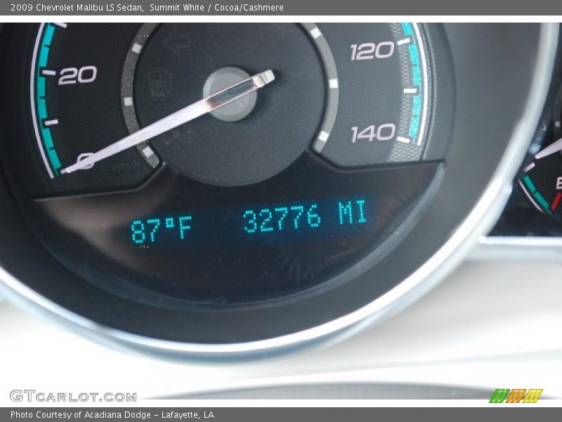Summit White / Cocoa/Cashmere 2009 Chevrolet Malibu LS Sedan