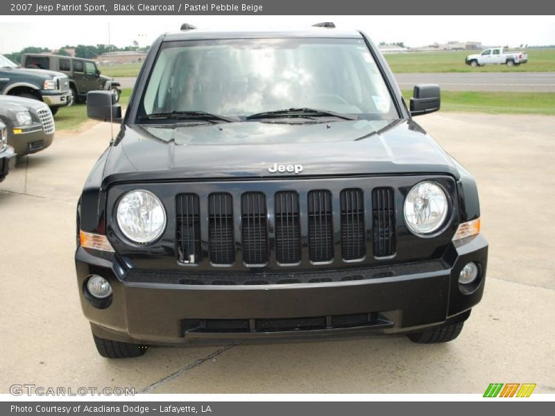 Black Clearcoat / Pastel Pebble Beige 2007 Jeep Patriot Sport