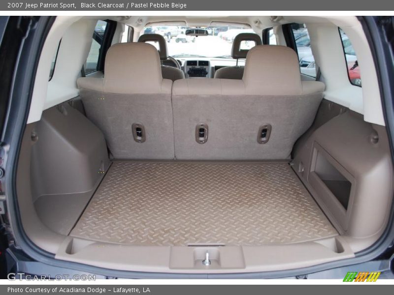 Black Clearcoat / Pastel Pebble Beige 2007 Jeep Patriot Sport