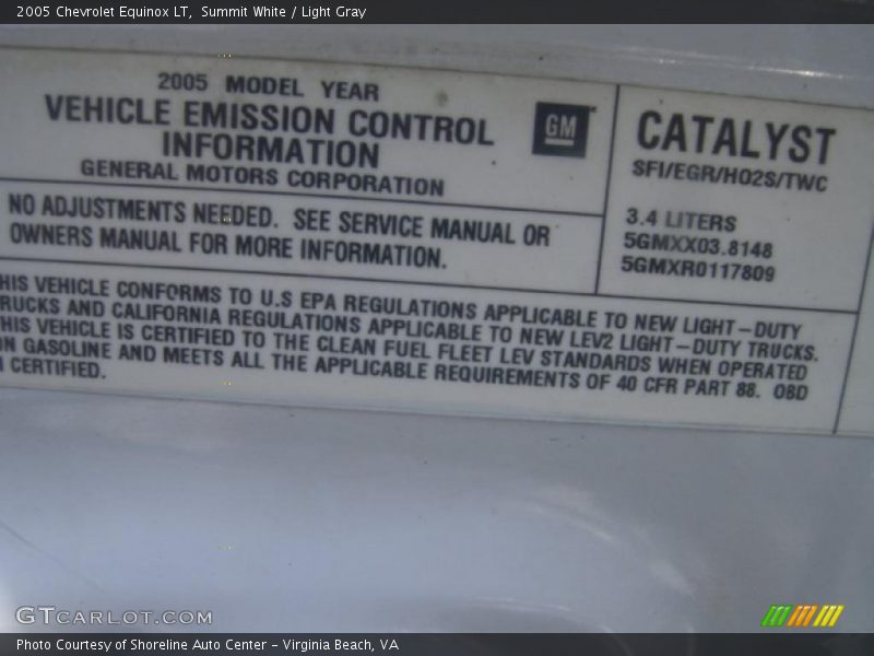 Summit White / Light Gray 2005 Chevrolet Equinox LT