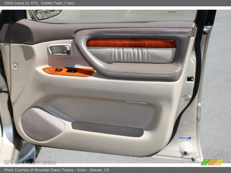 Golden Pearl / Ivory 2000 Lexus LX 470