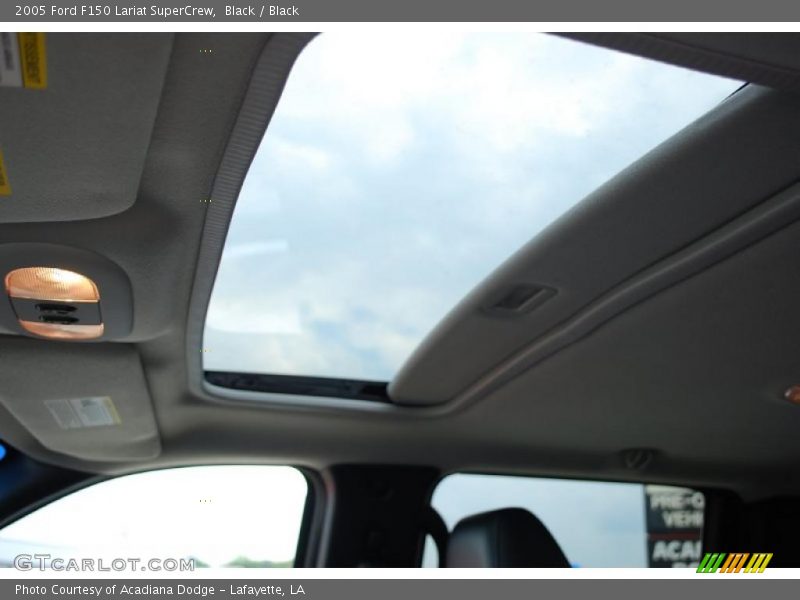 Black / Black 2005 Ford F150 Lariat SuperCrew