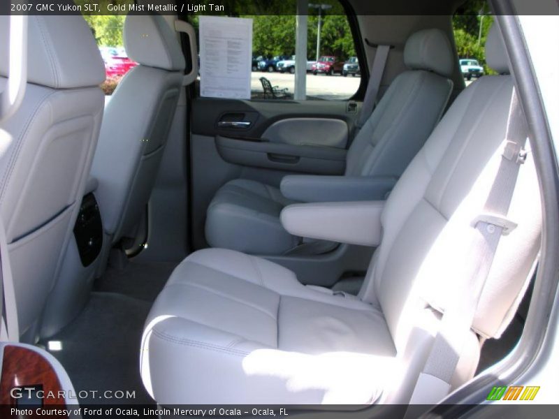 Gold Mist Metallic / Light Tan 2007 GMC Yukon SLT