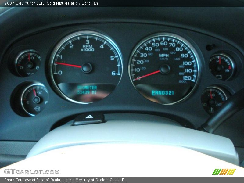 Gold Mist Metallic / Light Tan 2007 GMC Yukon SLT