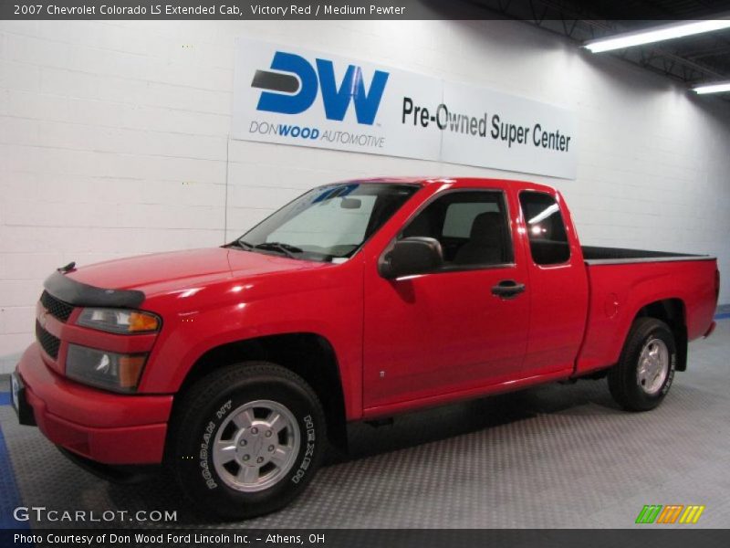 Victory Red / Medium Pewter 2007 Chevrolet Colorado LS Extended Cab