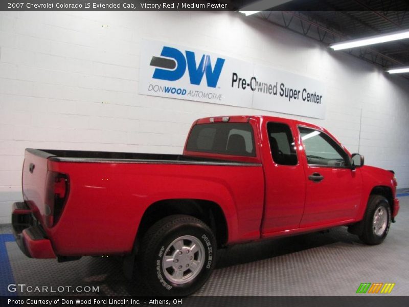 Victory Red / Medium Pewter 2007 Chevrolet Colorado LS Extended Cab