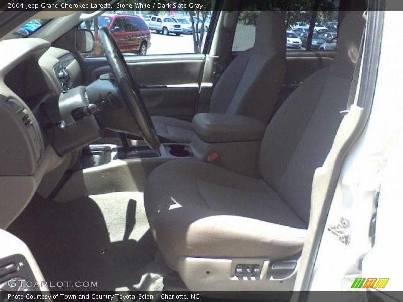 Stone White / Dark Slate Gray 2004 Jeep Grand Cherokee Laredo