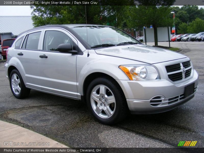 Bright Silver Metallic / Dark Slate Gray 2008 Dodge Caliber SE