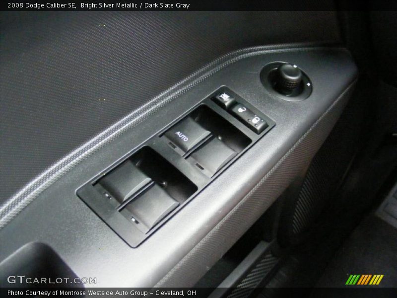 Bright Silver Metallic / Dark Slate Gray 2008 Dodge Caliber SE