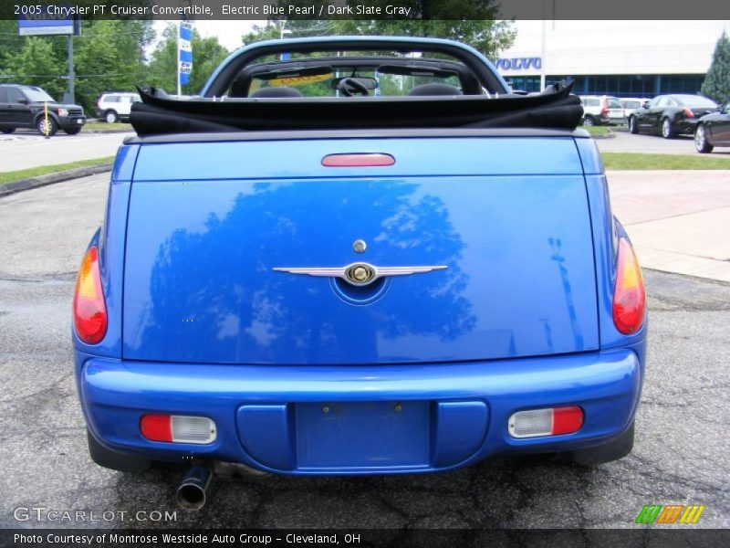 Electric Blue Pearl / Dark Slate Gray 2005 Chrysler PT Cruiser Convertible