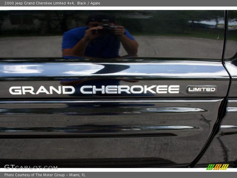 Black / Agate 2000 Jeep Grand Cherokee Limited 4x4