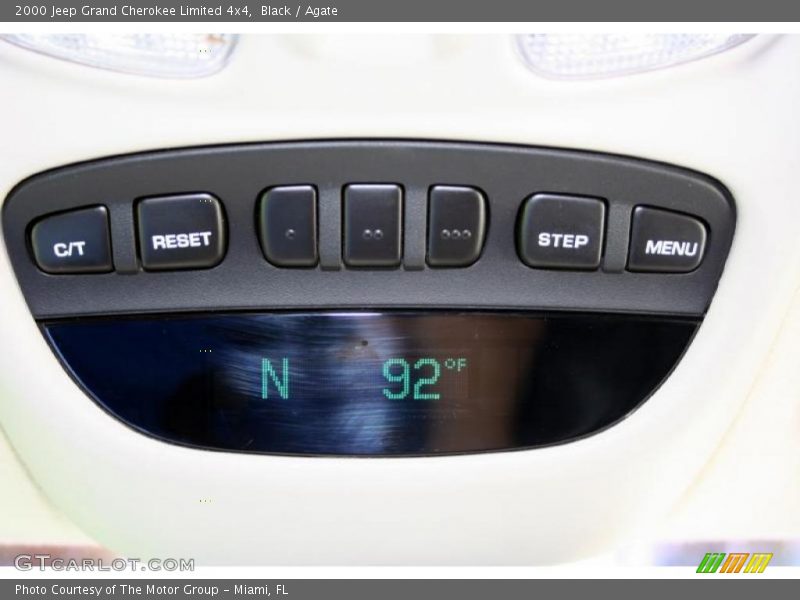 Black / Agate 2000 Jeep Grand Cherokee Limited 4x4