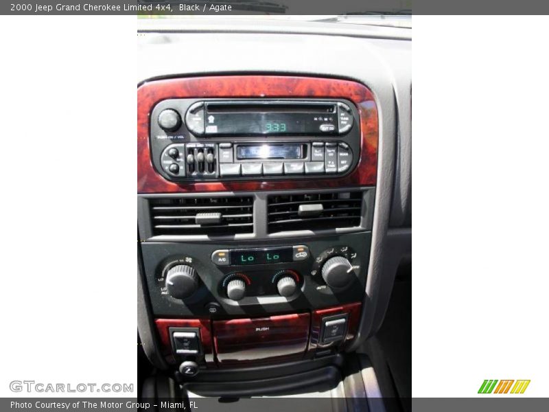 Black / Agate 2000 Jeep Grand Cherokee Limited 4x4