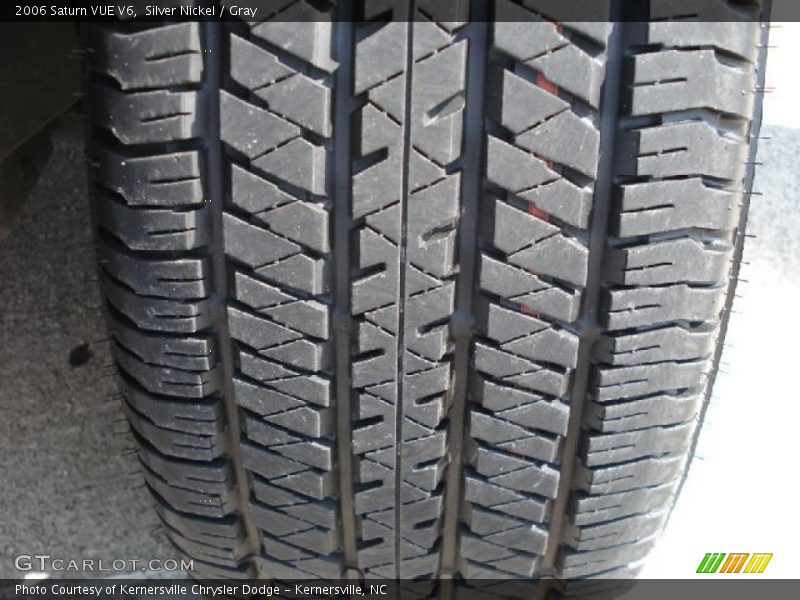 Silver Nickel / Gray 2006 Saturn VUE V6