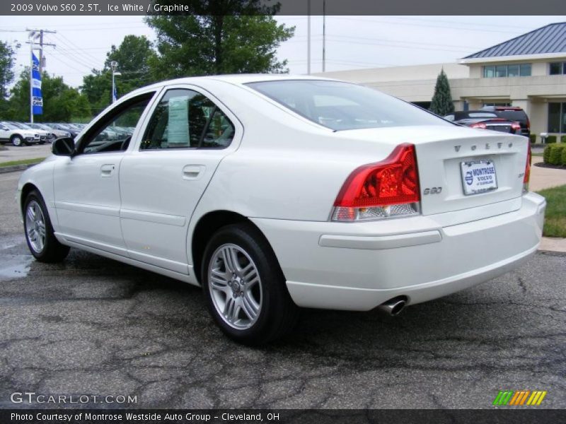 Ice White / Graphite 2009 Volvo S60 2.5T
