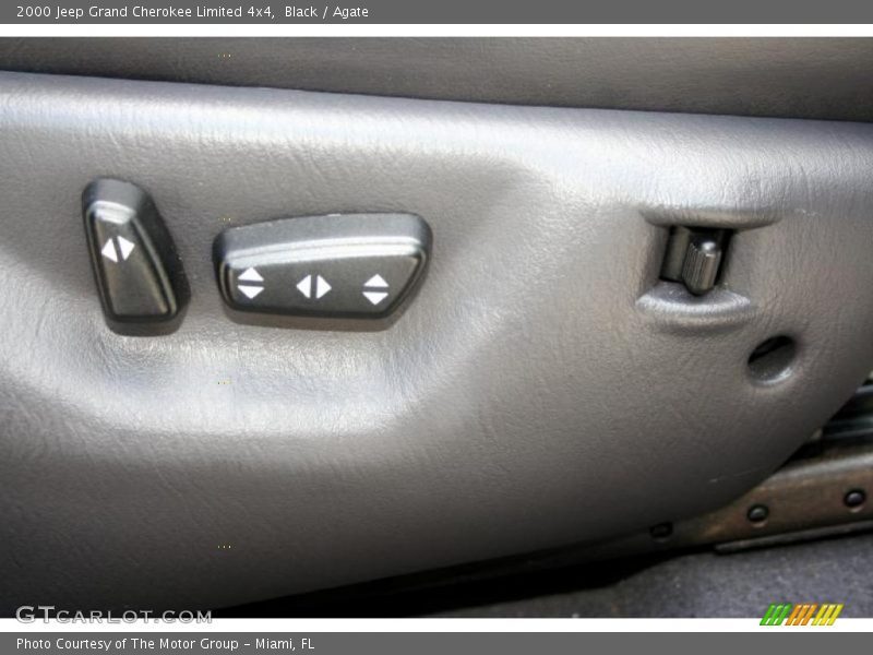 Black / Agate 2000 Jeep Grand Cherokee Limited 4x4