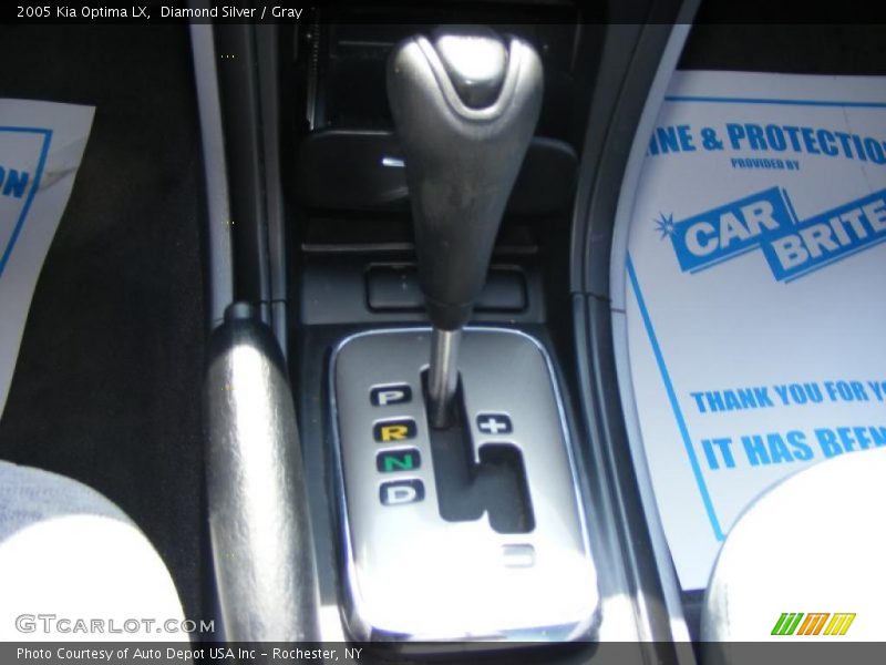 Diamond Silver / Gray 2005 Kia Optima LX