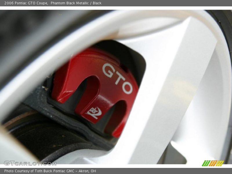 Phantom Black Metallic / Black 2006 Pontiac GTO Coupe