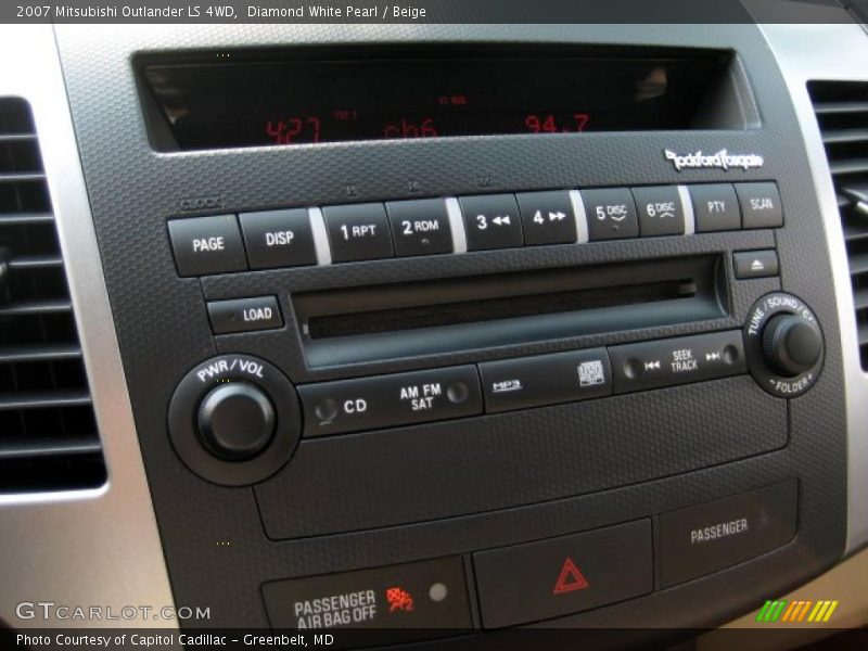 Diamond White Pearl / Beige 2007 Mitsubishi Outlander LS 4WD