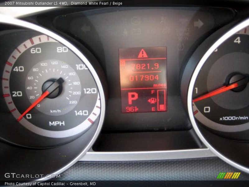 Diamond White Pearl / Beige 2007 Mitsubishi Outlander LS 4WD