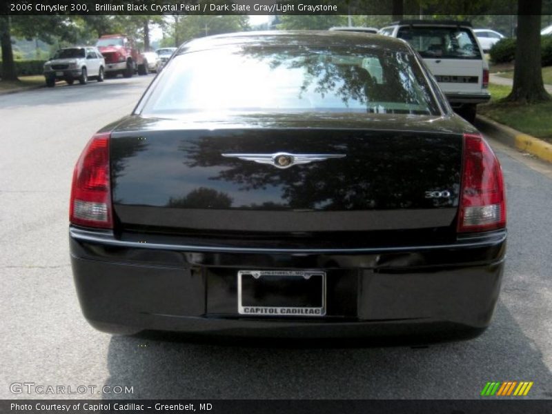 Brilliant Black Crystal Pearl / Dark Slate Gray/Light Graystone 2006 Chrysler 300
