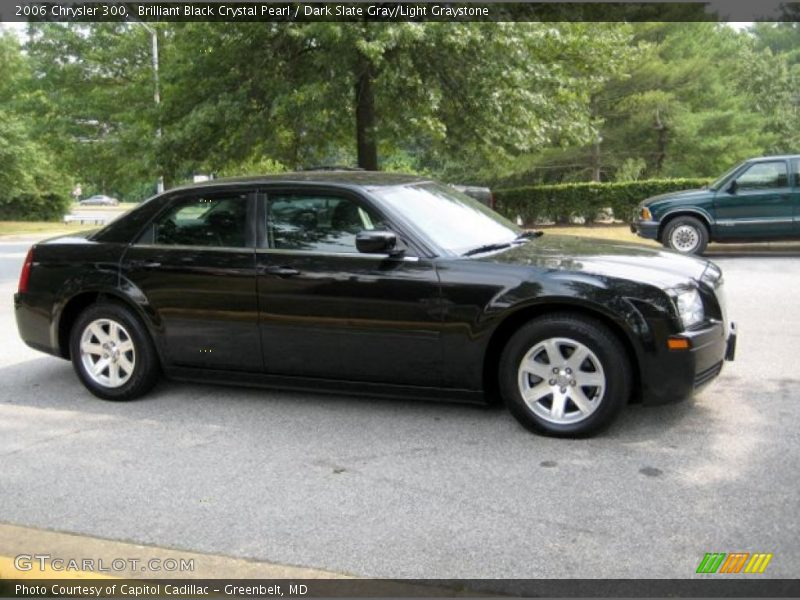 Brilliant Black Crystal Pearl / Dark Slate Gray/Light Graystone 2006 Chrysler 300