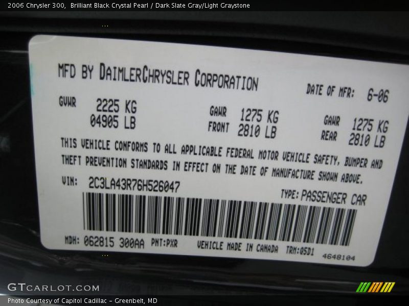 Brilliant Black Crystal Pearl / Dark Slate Gray/Light Graystone 2006 Chrysler 300