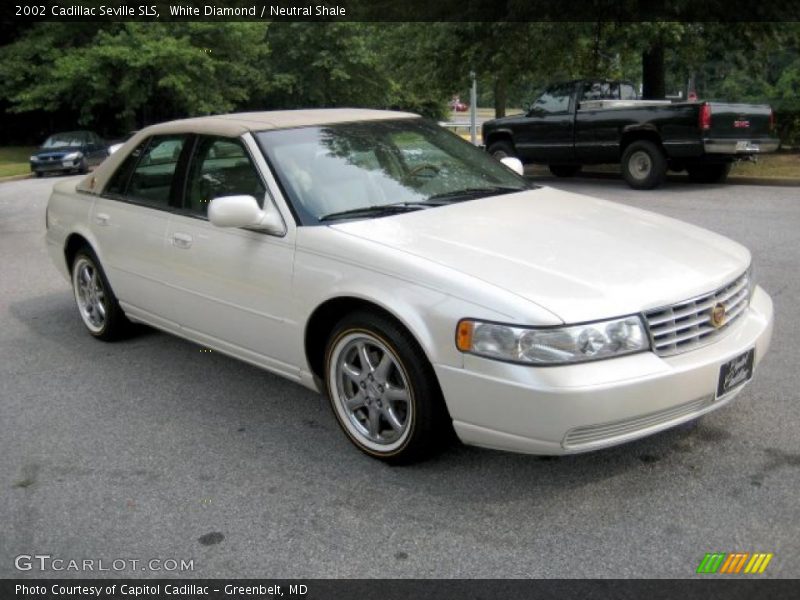 White Diamond / Neutral Shale 2002 Cadillac Seville SLS