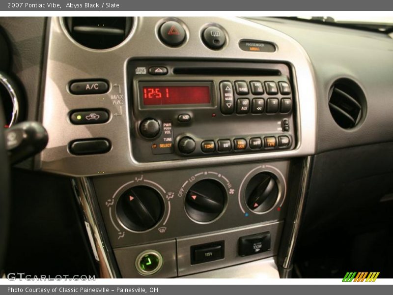 Abyss Black / Slate 2007 Pontiac Vibe