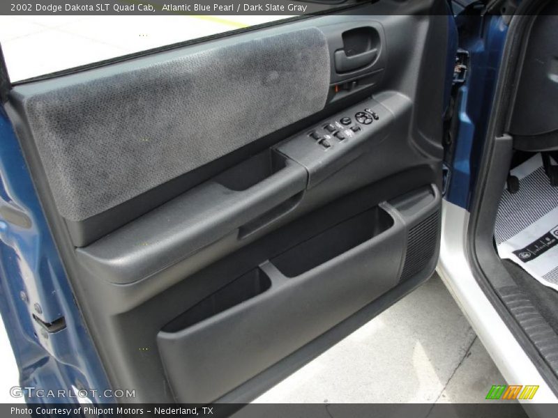 Atlantic Blue Pearl / Dark Slate Gray 2002 Dodge Dakota SLT Quad Cab