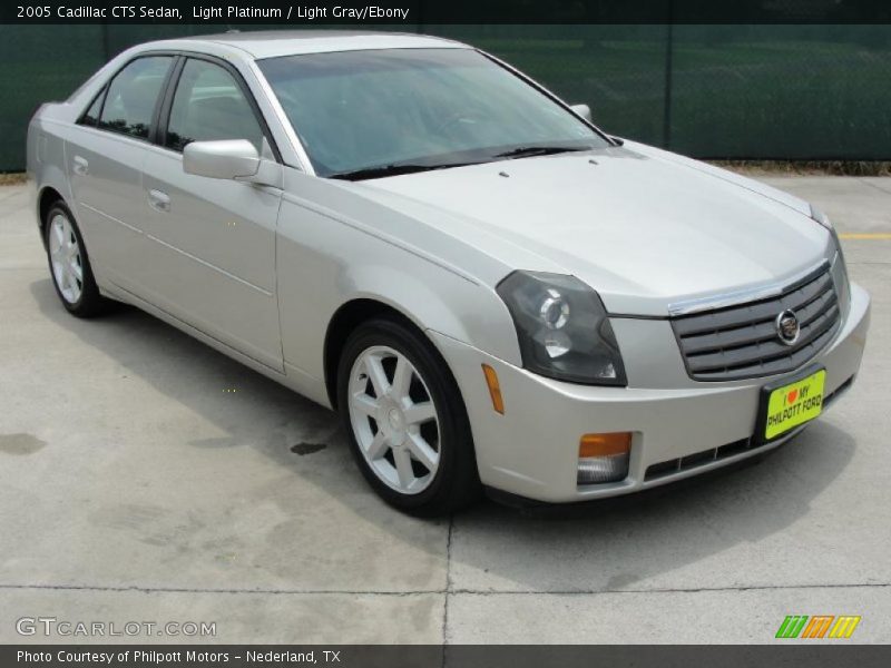 Light Platinum / Light Gray/Ebony 2005 Cadillac CTS Sedan