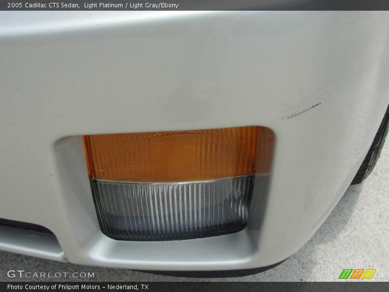 Light Platinum / Light Gray/Ebony 2005 Cadillac CTS Sedan
