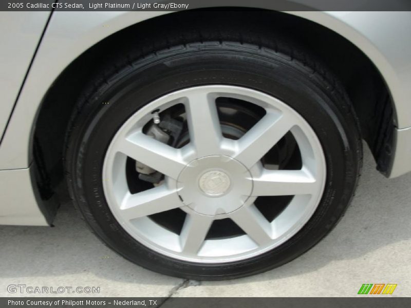 Light Platinum / Light Gray/Ebony 2005 Cadillac CTS Sedan