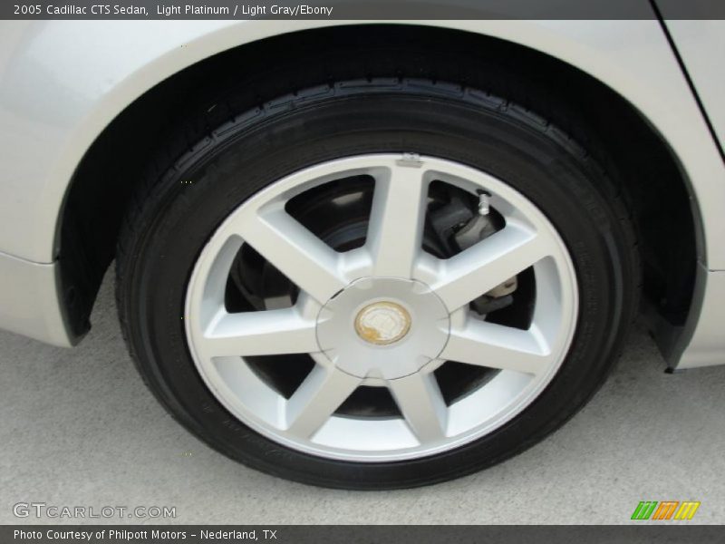 Light Platinum / Light Gray/Ebony 2005 Cadillac CTS Sedan