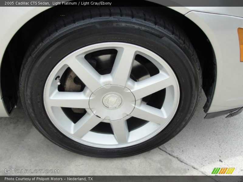 Light Platinum / Light Gray/Ebony 2005 Cadillac CTS Sedan
