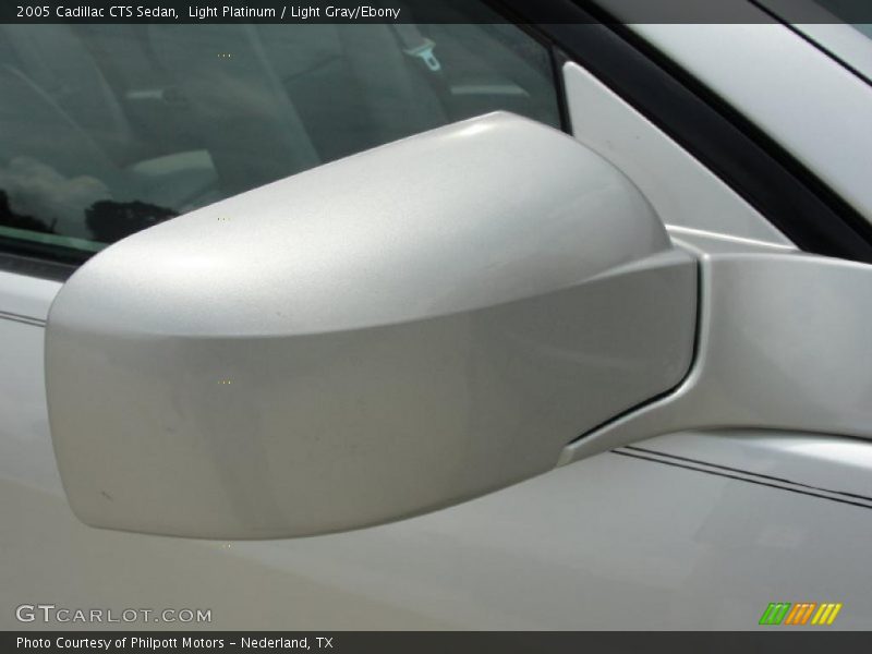 Light Platinum / Light Gray/Ebony 2005 Cadillac CTS Sedan