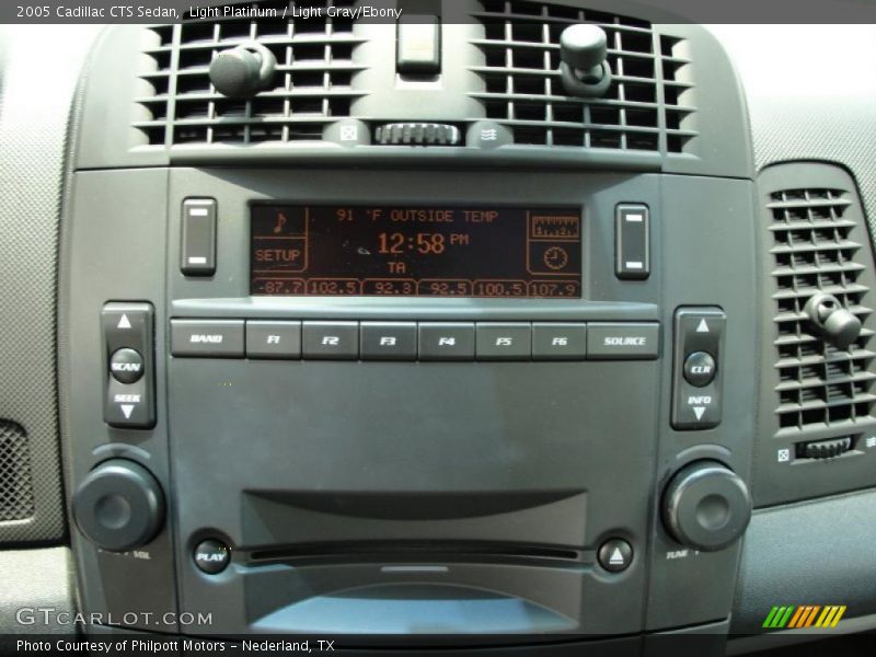 Light Platinum / Light Gray/Ebony 2005 Cadillac CTS Sedan