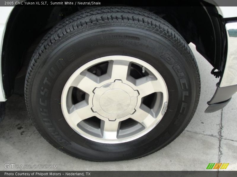 Summit White / Neutral/Shale 2005 GMC Yukon XL SLT